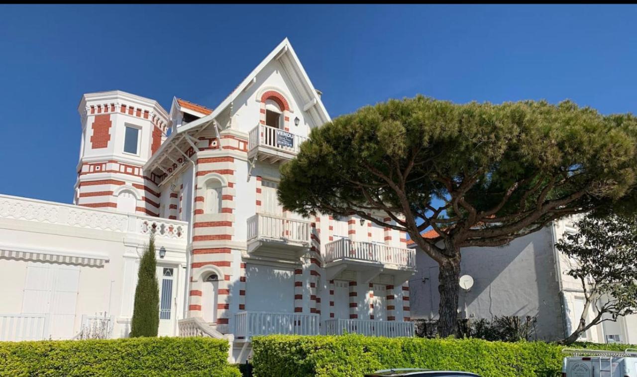 Chambre Sur La Falaise De Pontaillac ヴォー・シュル・メール エクステリア 写真